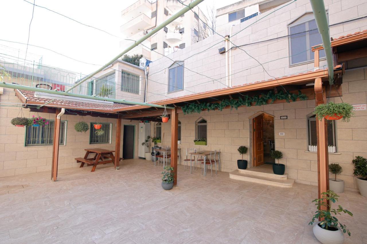 Louis Guesthouse Nazareth Exteriör bild