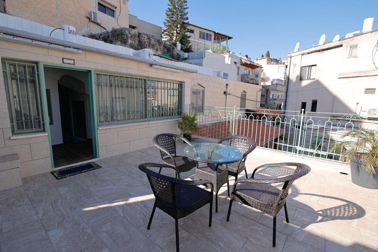 Louis Guesthouse Nazareth Exteriör bild