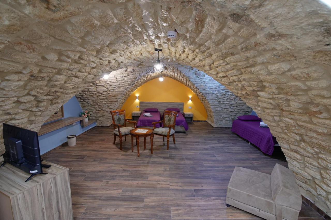 Louis Guesthouse Nazareth Exteriör bild