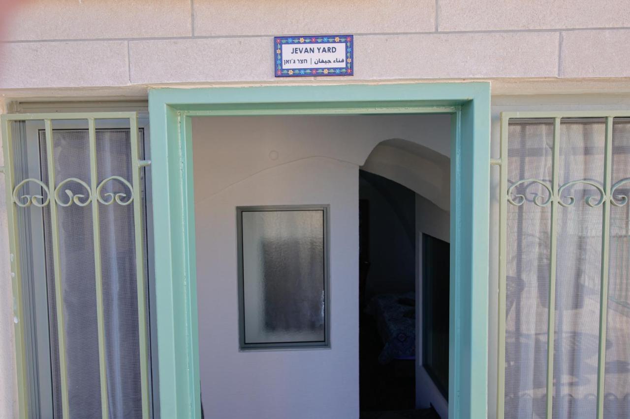 Louis Guesthouse Nazareth Exteriör bild